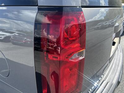 2019 Chevrolet Suburban LT   - Photo 46 - Cleveland, GA 30528