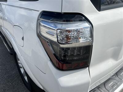 2017 Toyota 4Runner SR5 - Photo 39 - Cleveland, GA 30528