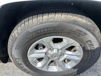 2017 Toyota 4Runner SR5 - Photo 54 - Cleveland, GA 30528
