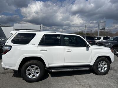 2017 Toyota 4Runner SR5 - Photo 7 - Cleveland, GA 30528