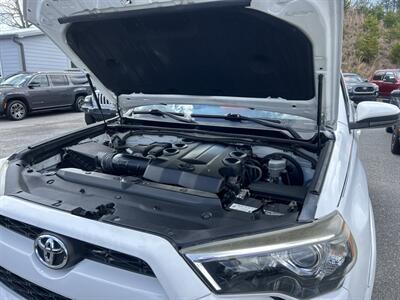 2017 Toyota 4Runner SR5 - Photo 60 - Cleveland, GA 30528