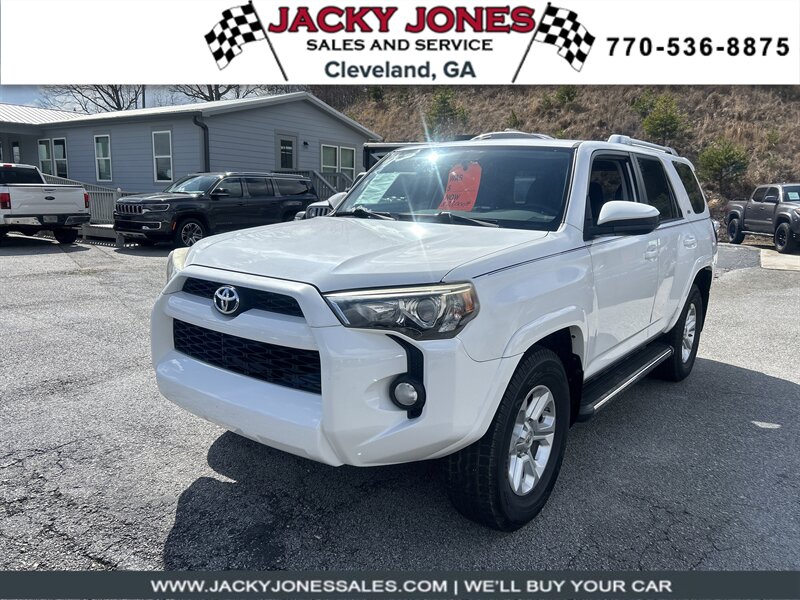 2017 Toyota 4Runner SR5  