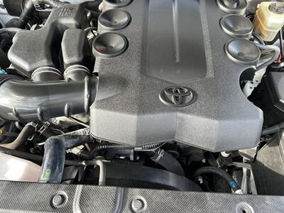 2017 Toyota 4Runner SR5   - Photo 57 - Cleveland, GA 30528