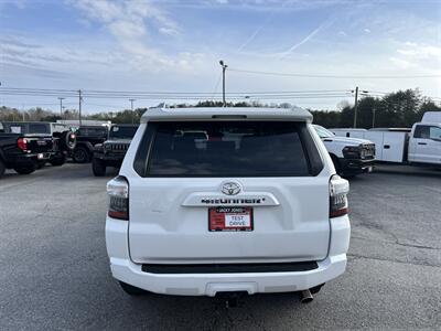 2017 Toyota 4Runner SR5   - Photo 6 - Cleveland, GA 30528