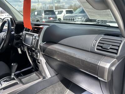 2017 Toyota 4Runner SR5 - Photo 51 - Cleveland, GA 30528