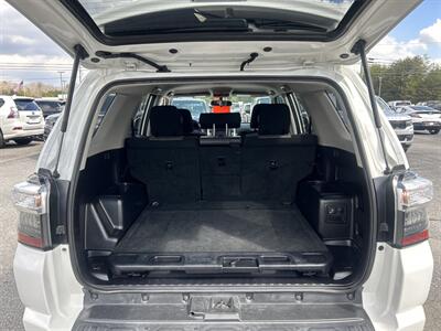 2017 Toyota 4Runner SR5 - Photo 44 - Cleveland, GA 30528