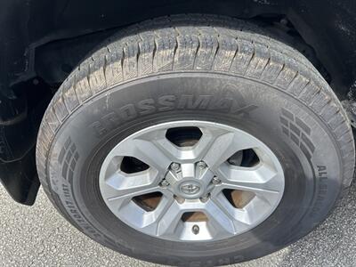 2017 Toyota 4Runner SR5 - Photo 46 - Cleveland, GA 30528