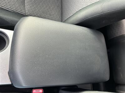 2017 Toyota 4Runner SR5   - Photo 24 - Cleveland, GA 30528