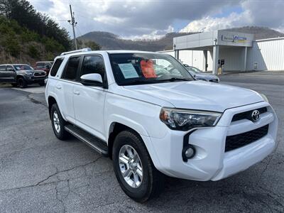 2017 Toyota 4Runner SR5 - Photo 9 - Cleveland, GA 30528