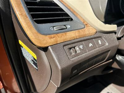 2015 Hyundai SANTA FE Sport 2.4L   - Photo 16 - Cleveland, GA 30528