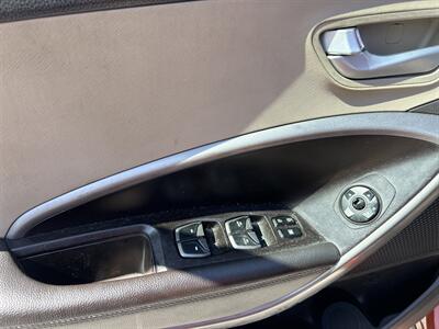2015 Hyundai SANTA FE Sport 2.4L   - Photo 15 - Cleveland, GA 30528