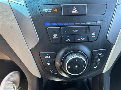 2015 Hyundai SANTA FE Sport 2.4L   - Photo 22 - Cleveland, GA 30528