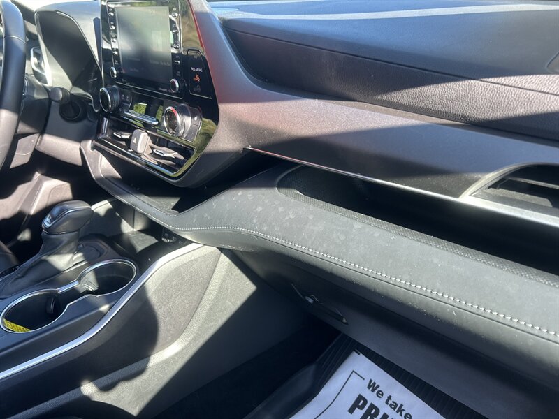 2021 Toyota Highlander XLE - Photo 52 - Cleveland, GA 30528