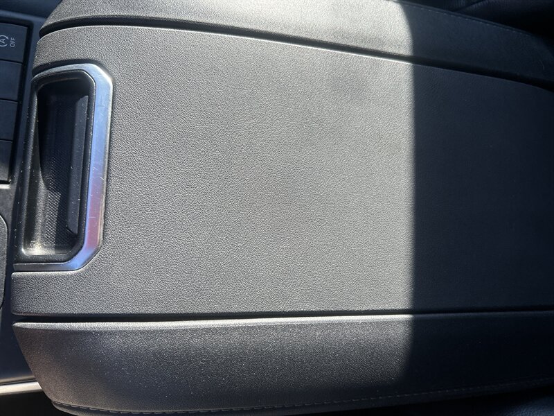 2021 Toyota Highlander XLE - Photo 25 - Cleveland, GA 30528
