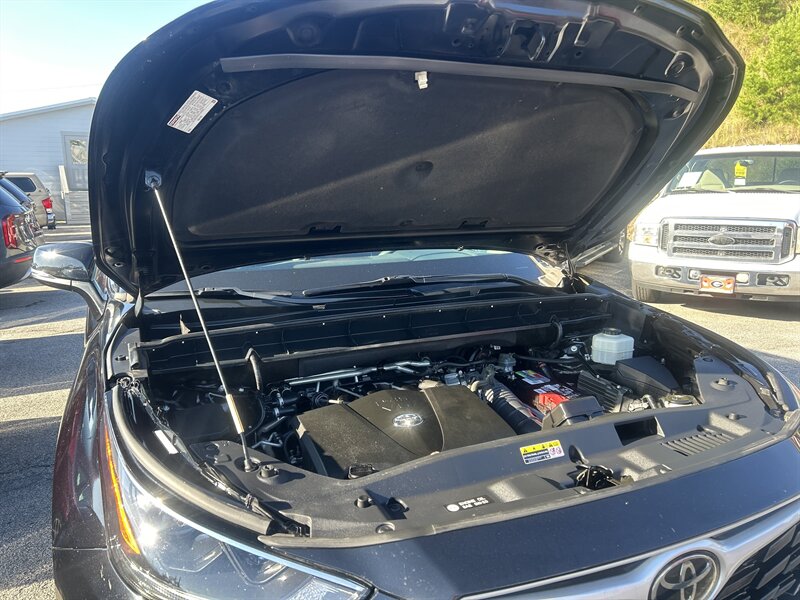 2021 Toyota Highlander XLE - Photo 58 - Cleveland, GA 30528