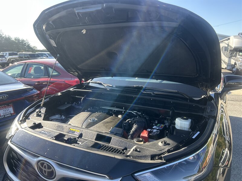 2021 Toyota Highlander XLE - Photo 61 - Cleveland, GA 30528