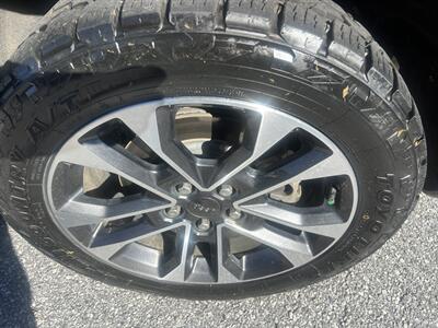 2022 Jeep Grand Cherokee L Overland - Photo 40 - Cleveland, GA 30528