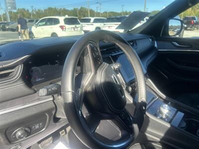 2022 Jeep Grand Cherokee L Overland - Photo 18 - Cleveland, GA 30528