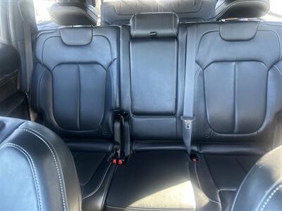 2022 Jeep Grand Cherokee L Overland - Photo 38 - Cleveland, GA 30528