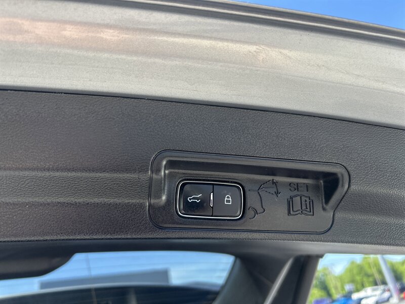 2021 Ford Explorer XLT - Photo 53 - Cleveland, GA 30528