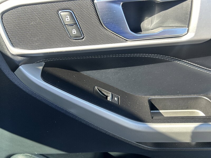 2021 Ford Explorer XLT - Photo 61 - Cleveland, GA 30528