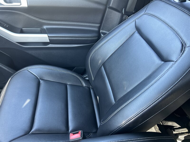 2021 Ford Explorer XLT - Photo 35 - Cleveland, GA 30528