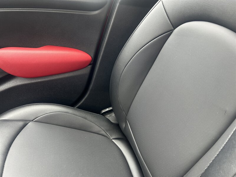 2016 MINI Hardtop 4 Door Cooper - Photo 32 - Cleveland, GA 30528
