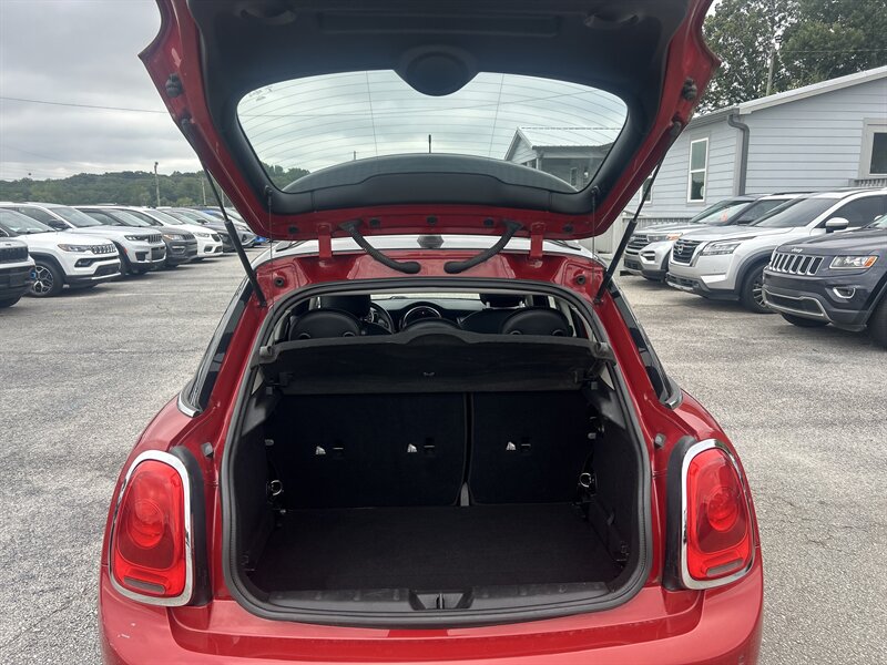 2016 MINI Hardtop 4 Door Cooper - Photo 44 - Cleveland, GA 30528