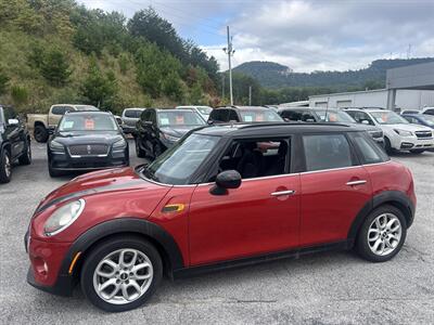 2016 MINI Hardtop 4 Door Cooper - Photo 2 - Cleveland, GA 30528