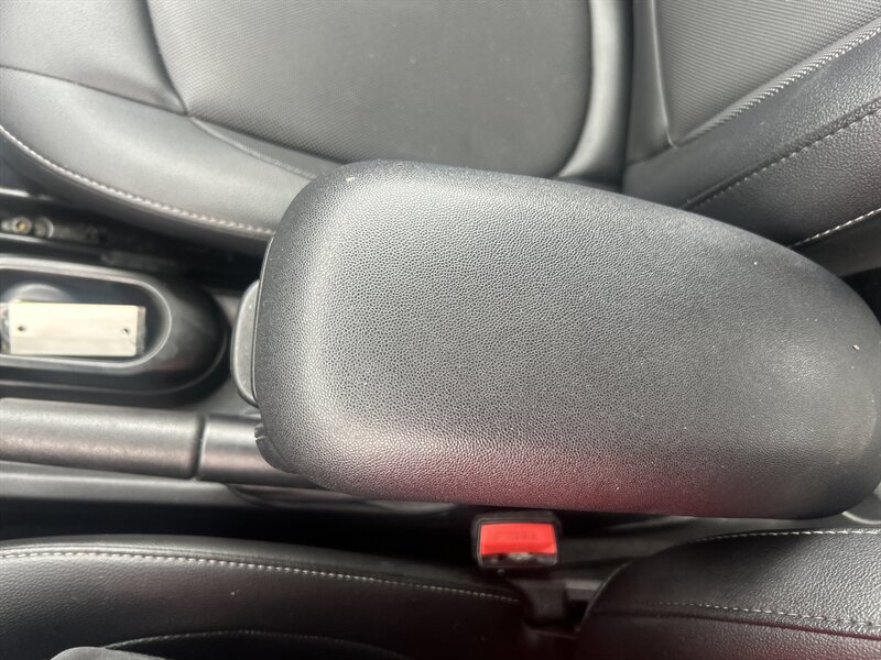 2016 MINI Hardtop 4 Door Cooper - Photo 25 - Cleveland, GA 30528
