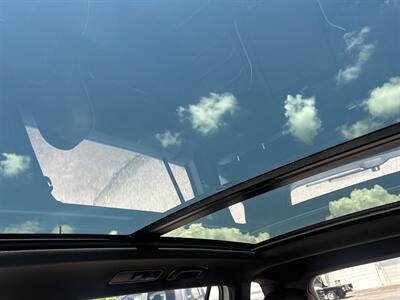 2022 Volkswagen Tiguan SEL R-Line   - Photo 31 - Cleveland, GA 30528