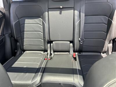 2022 Volkswagen Tiguan SEL R-Line   - Photo 34 - Cleveland, GA 30528