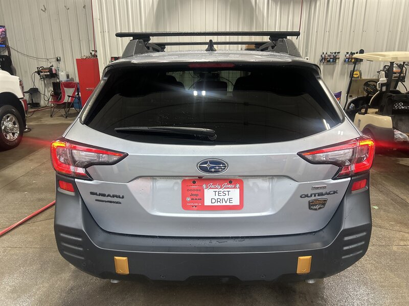 2025 Subaru Outback Wilderness - Photo 4 - Cleveland, GA 30528