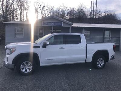 2019 GMC Sierra 1500 SLE   - Photo 2 - Cleveland, GA 30528
