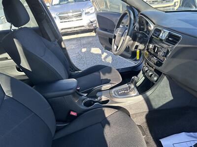 2013 Chrysler 200 Touring - Photo 49 - Cleveland, GA 30528