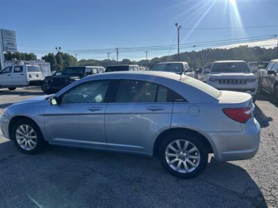 2013 Chrysler 200 Touring - Photo 5 - Cleveland, GA 30528