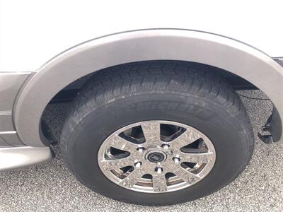2015 Ford Transit Explorer Limited SE Conversion Van   - Photo 38 - Cleveland, GA 30528