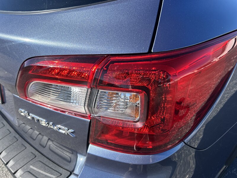 2018 Subaru Outback Limited - Photo 43 - Cleveland, GA 30528