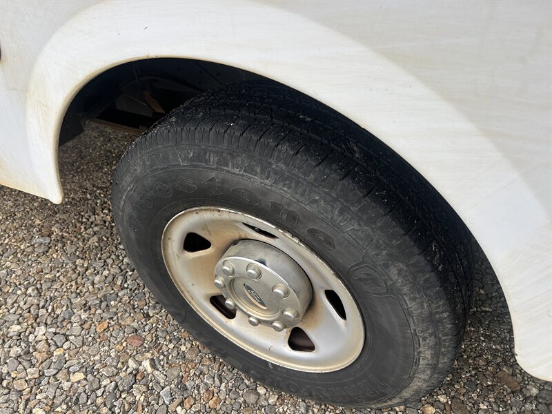 2008 Ford F-250 XL - Photo 30 - Cleveland, GA 30528