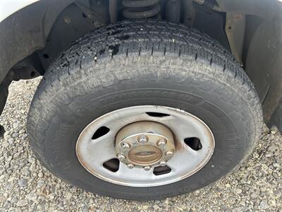 2008 Ford F-250 XL - Photo 14 - Cleveland, GA 30528