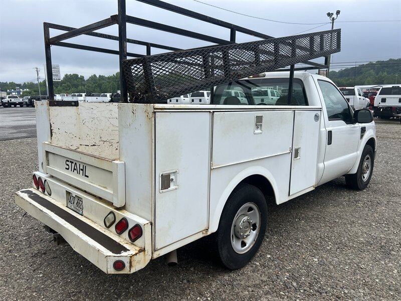 2008 Ford F-250 XL - Photo 6 - Cleveland, GA 30528