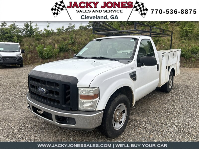 2008 Ford F-250 XL   - Photo 1 - Cleveland, GA 30528
