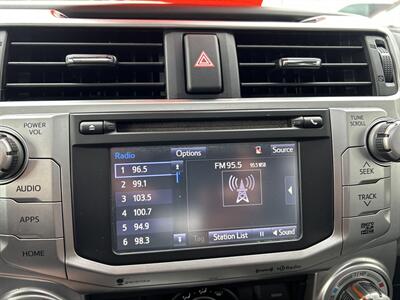 2016 Toyota 4Runner SR5 Premium   - Photo 16 - Cleveland, GA 30528