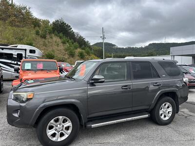 2016 Toyota 4Runner SR5 Premium   - Photo 2 - Cleveland, GA 30528