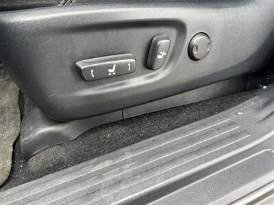 2016 Toyota 4Runner SR5 Premium   - Photo 13 - Cleveland, GA 30528