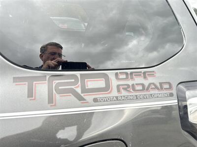 2016 Toyota 4Runner SR5 Premium   - Photo 10 - Cleveland, GA 30528