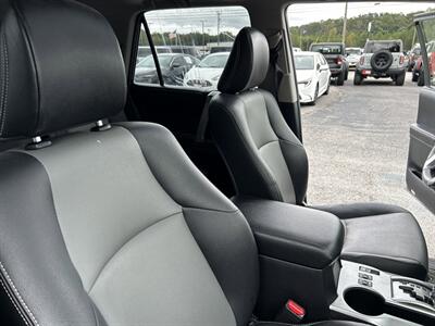 2016 Toyota 4Runner SR5 Premium   - Photo 45 - Cleveland, GA 30528