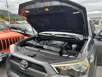 2016 Toyota 4Runner SR5 Premium   - Photo 29 - Cleveland, GA 30528