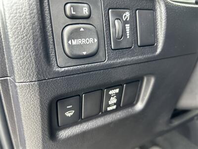 2016 Toyota 4Runner SR5 Premium   - Photo 14 - Cleveland, GA 30528