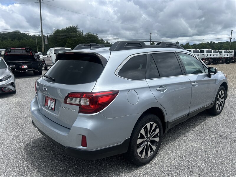 2016 Subaru Outback 2.5i Limited - Photo 5 - Cleveland, GA 30528